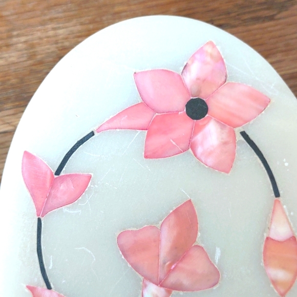 Oval Floral Soapstone Trinket Box Made in India - Picture 2 of 7